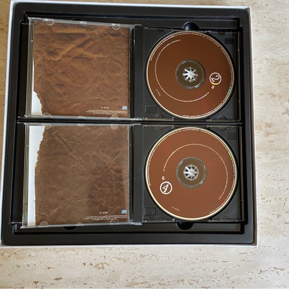 Vintage Woodstock CD Collection - Brown and Orange - Picture 7 of 16